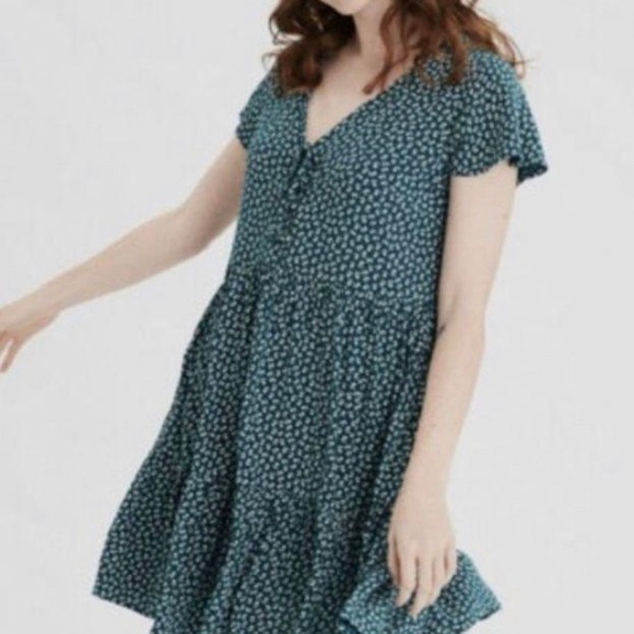 Green American eagle green short sundress with a flower pattern - Picture 4 of 4